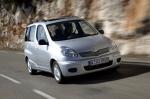 Toyota Yaris Verso 2003 года